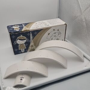 Arc-en-ciel White Ceramic Rainbow Serving Arches